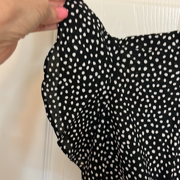 Zara Basic Wrap Top - Picture 13 of 13